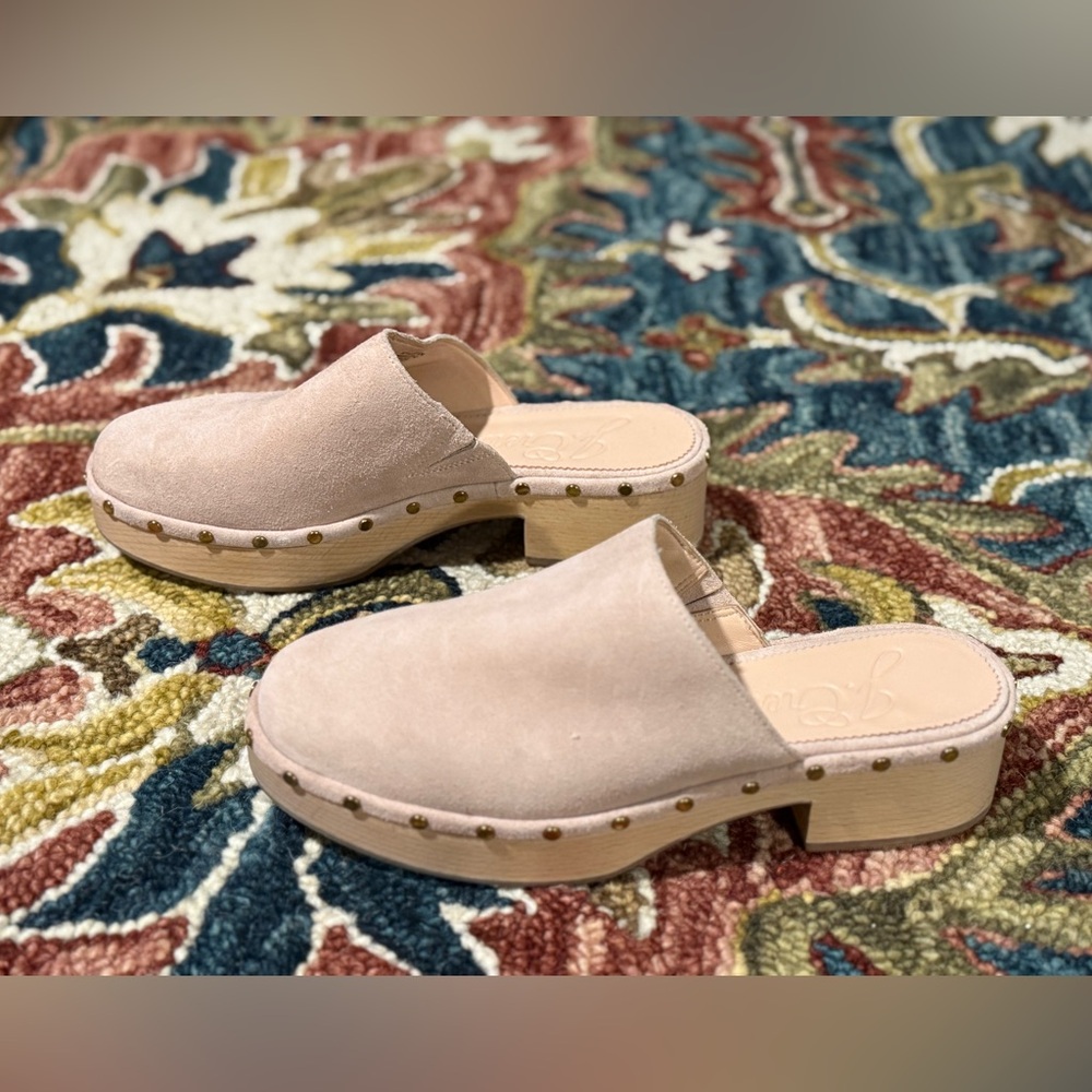 J. Crew Suede Clogs - Blush - EUC - 8